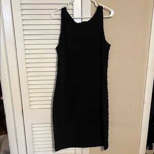 Black Halter Bodycon Bandage Knee-Length Dress